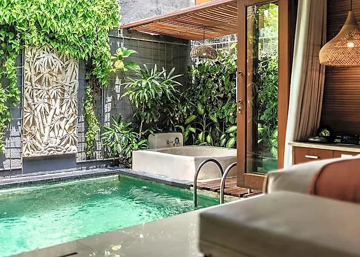 ホテル Seminyak Sanctuary By Ini Vie Hospitality